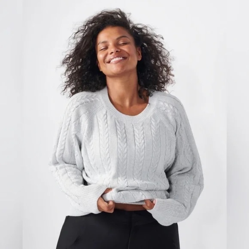 Athleta Women's 3X Crossroads Crewneck Light Silver Metallic Long Sleeve Sweater